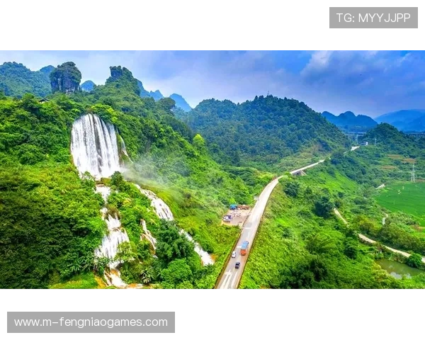 环广西赛道展现三叠岭瀑布舞龙等广西文化元素