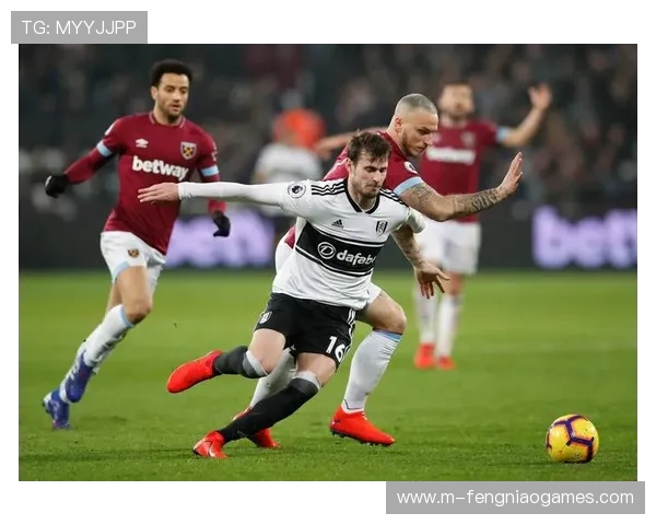 终场哨响：曼联1-1战平富勒姆，B费点射救主。